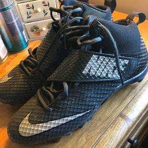 Nike men's cleats